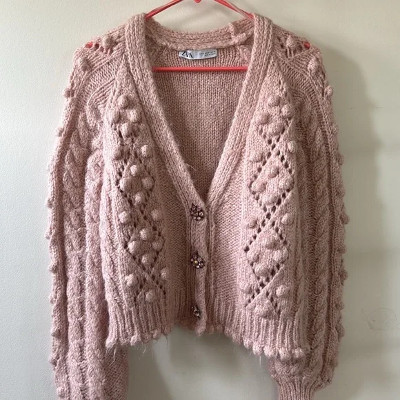 Zara Jewel Button Knit Cardigan Blush Pink Knit Sweater Size Small Loose Fit - Picture 6 of 16